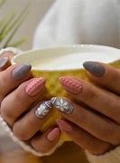 nail